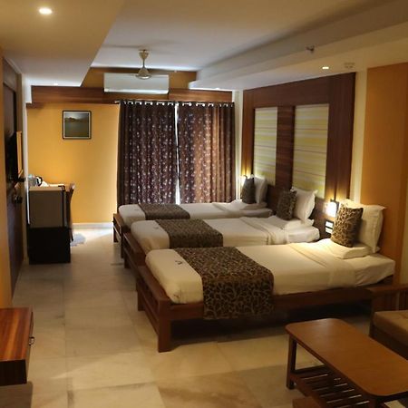 Hotel Madhuvan Serai Manipal Eksteriør bilde