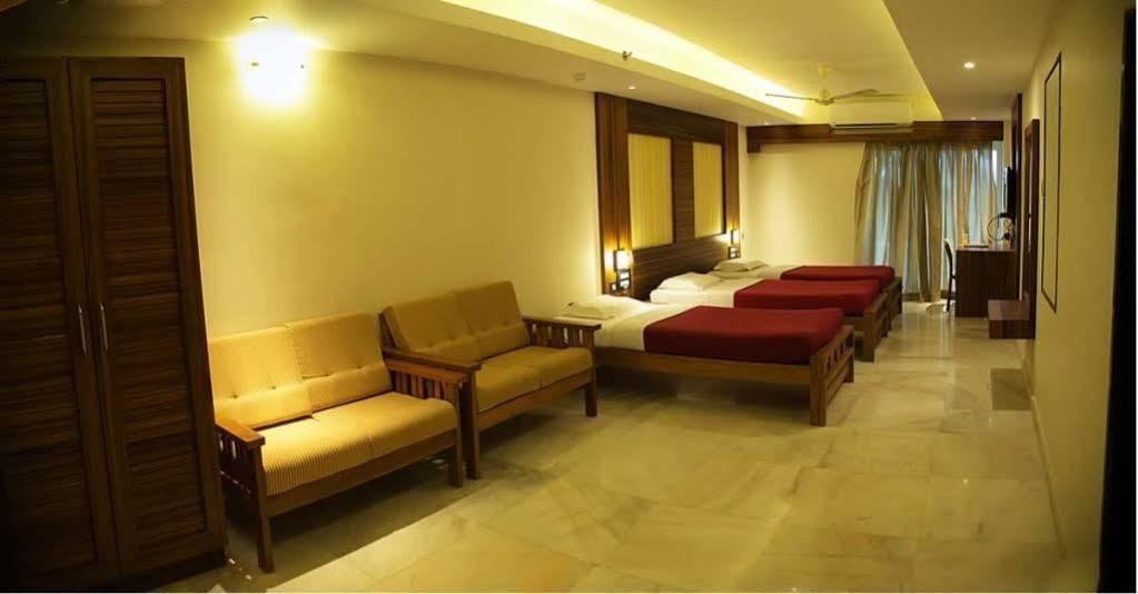 Hotel Madhuvan Serai Manipal Eksteriør bilde