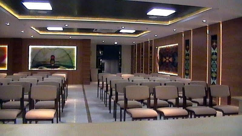Hotel Madhuvan Serai Manipal Eksteriør bilde